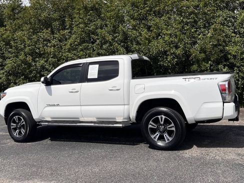 Used 2019 Toyota Tacoma TRD Sport RWD image 5