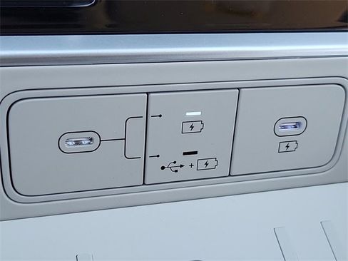 New 2026 Hyundai Santa Fe SE image 15