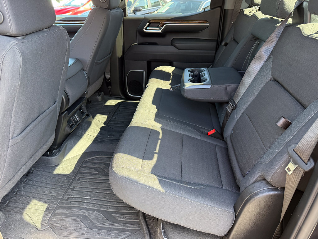Used 2026 GMC Sierra 1500 Elevation w/ Elevation Select Package RWD image 18