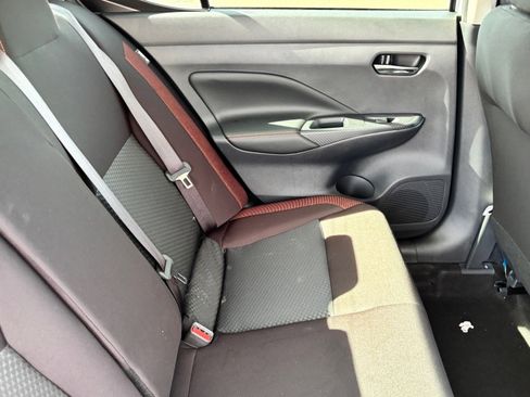 New 2025 Nissan Versa SR w/ Trunk Package image 13