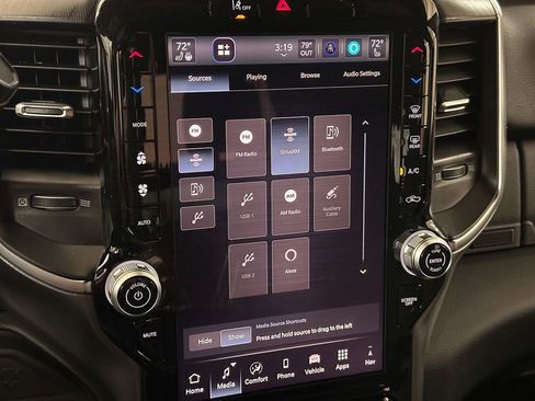 New 2026 RAM 2500 Big Horn AWD/4WD image 36