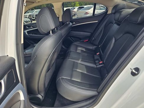 Used 2023 Genesis G70 2.0T AWD/4WD image 36