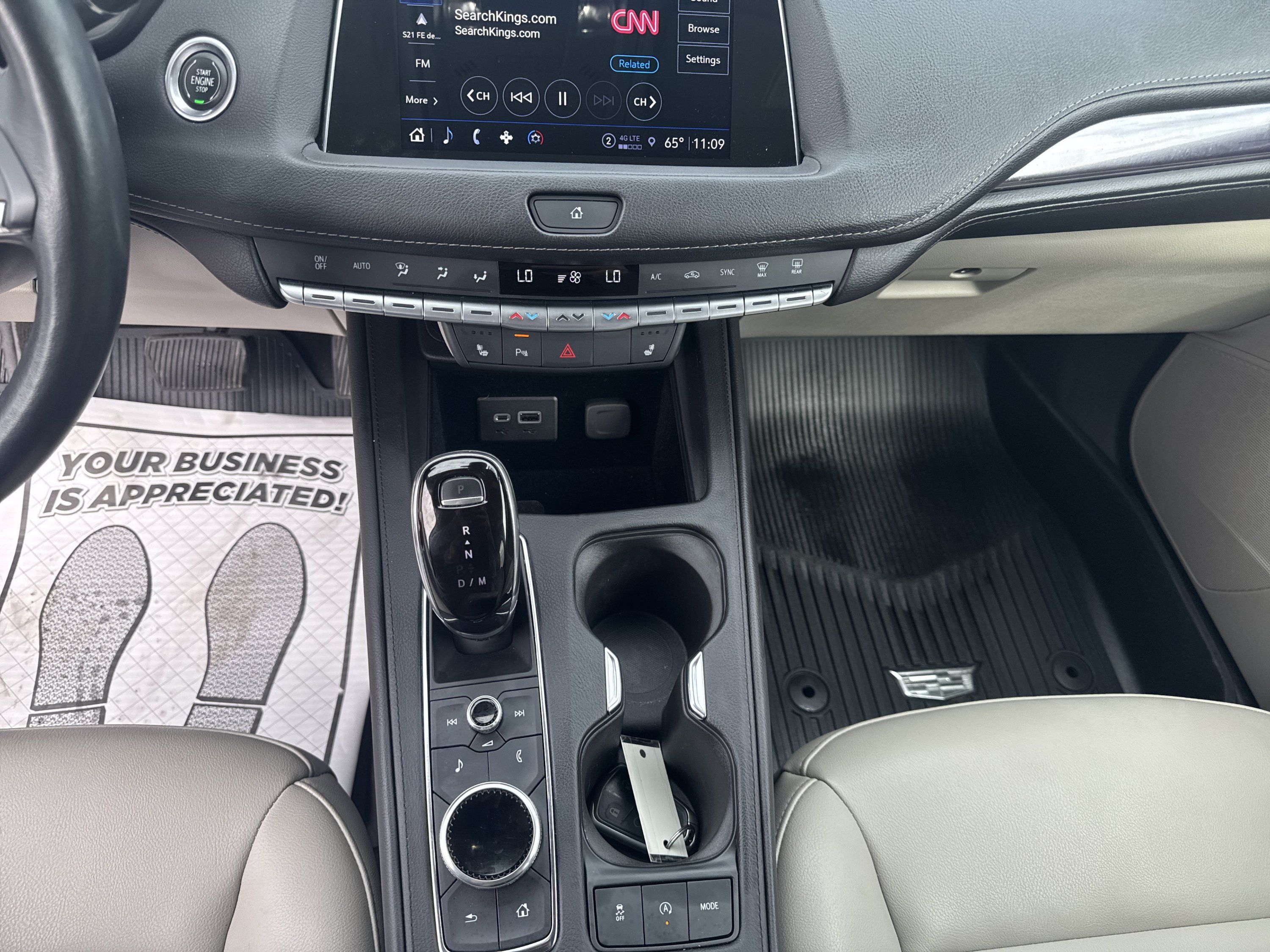 Used 2022 Cadillac XT4 Luxury AWD/4WD image 17