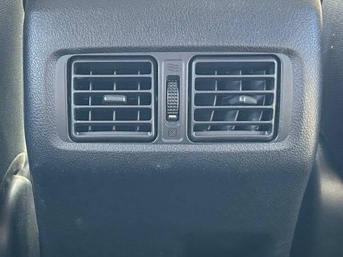 Certified 2022 Toyota 4Runner SR5 AWD/4WD image 17