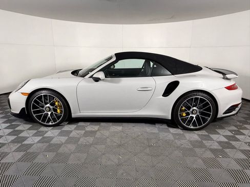 Certified 2019 Porsche 911 Turbo image 2