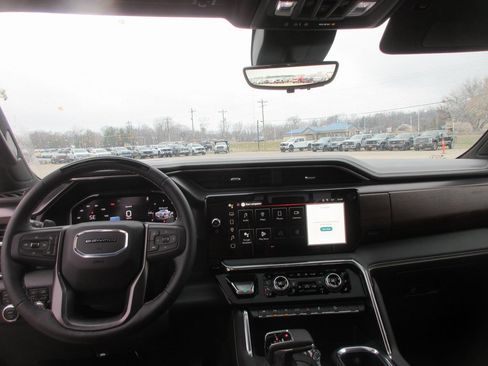 New 2026 GMC Sierra 1500 Denali Ultimate image 17