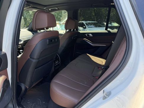 Used 2022 BMW X5 xDrive45e w/ Luxury Seating Package AWD/4WD image 6