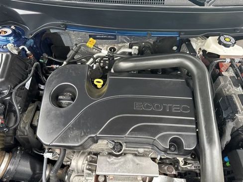 Used 2023 Chevrolet Equinox RS image 33