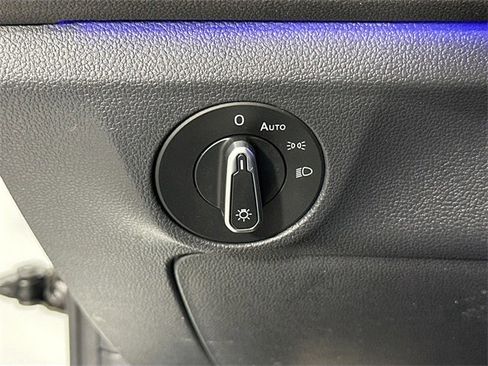 Used 2023 Volkswagen Jetta GLI Autobahn image 24