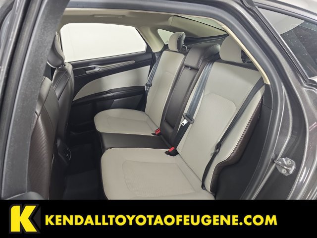 Used 2019 Ford Fusion SE w/ Equipment Group 151A FWD image 25