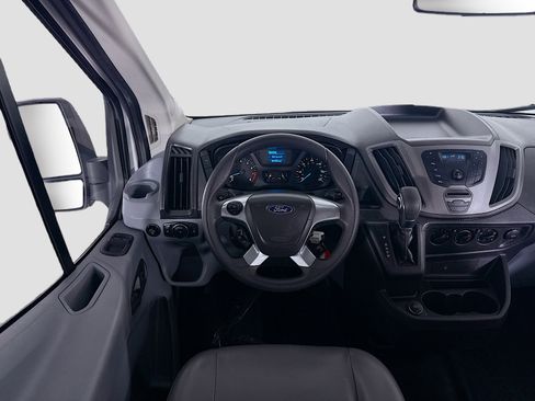 Used 2017 Ford Transit 350 XL image 16