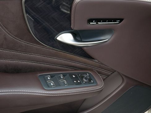 Used 2018 Lexus LS 500 LS 500 image 19