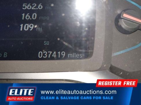 Used 2022 Honda Pilot Black Edition image 30