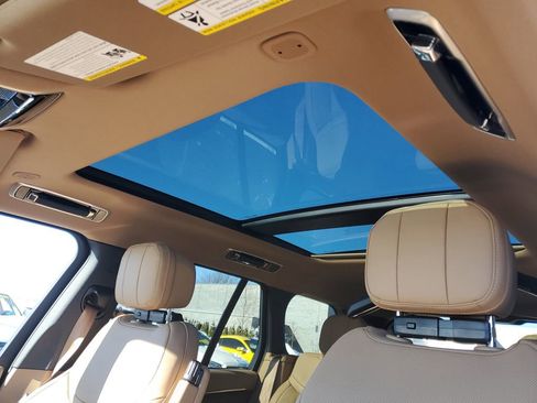 New 2026 Land Rover Range Rover SE AWD/4WD image 13