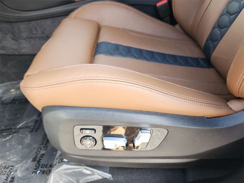 New 2026 BMW X5 M Competition w/ Executive Package image 17