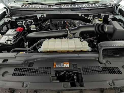 Used 2025 Ford Expedition Platinum AWD/4WD image 33