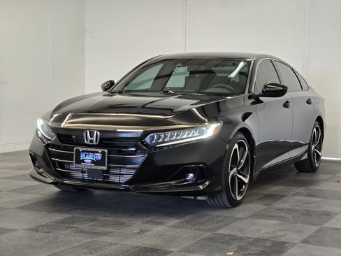 Used 2022 Honda Accord Sport image 4