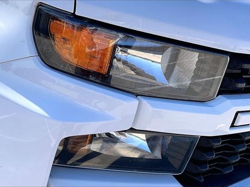 Used 2020 Chevrolet Silverado 1500 Custom w/ Custom Value Package image 32