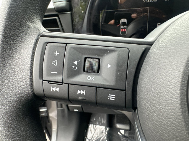 Used 2025 Nissan Kicks S FWD image 25