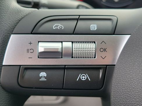 New 2026 Hyundai Tucson SE image 8