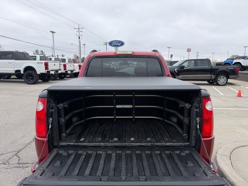 Used 2004 Ford Explorer Sport Trac 4x4 image 14