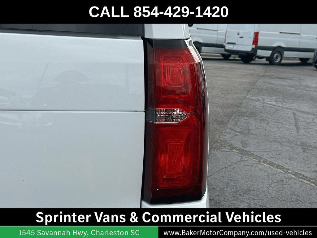 Used 2020 Chevrolet Suburban Premier w/ Max Trailering Package AWD/4WD image 33