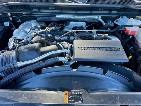 Certified 2024 Chevrolet Silverado 3500 High Country w/ High Country Premium Package image 32