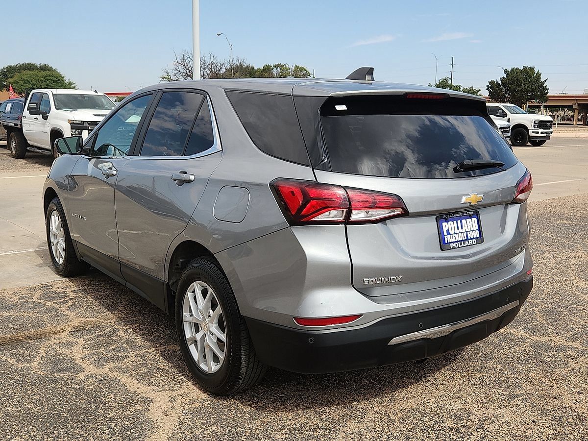Used 2024 Chevrolet Equinox LT AWD/4WD image 2