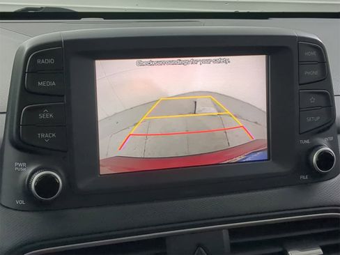 Used 2019 Hyundai Kona SE image 27