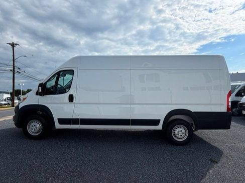 New 2026 RAM ProMaster 3500 w/ Convenience Group FWD image 3