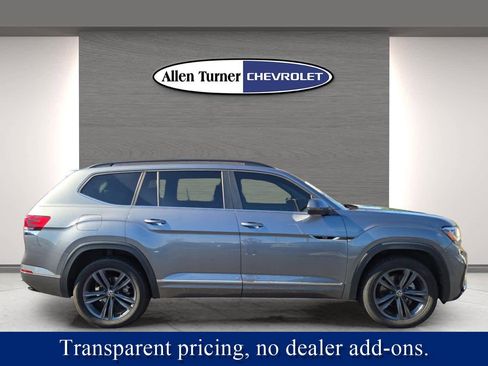 Used 2021 Volkswagen Atlas SE w/ Panoramic Sunroof Package image 5