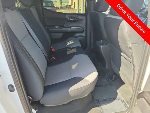 Used 2023 Toyota Tacoma TRD Off-Road w/ Technology Package RWD image 20
