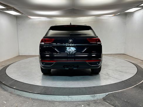 Used 2020 Volkswagen Atlas Cross Sport SEL image 5