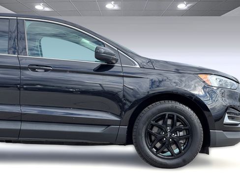 Used 2024 Ford Edge SEL image 35