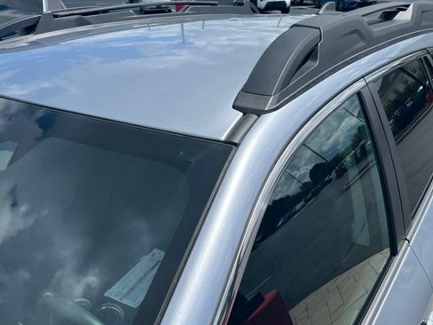 Used 2023 Subaru Outback Premium AWD/4WD image 9