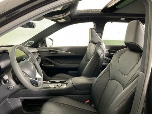 Used 2025 INFINITI QX60 Luxe w/ Black Edition image 27