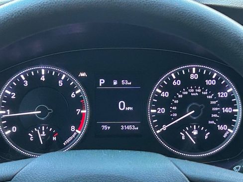 Used 2019 Hyundai Santa Fe SE FWD image 23