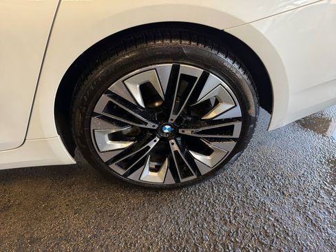 Used 2022 BMW 540i w/ Premium Package RWD image 22