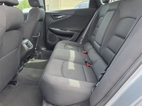 Used 2024 Chevrolet Malibu LT image 18