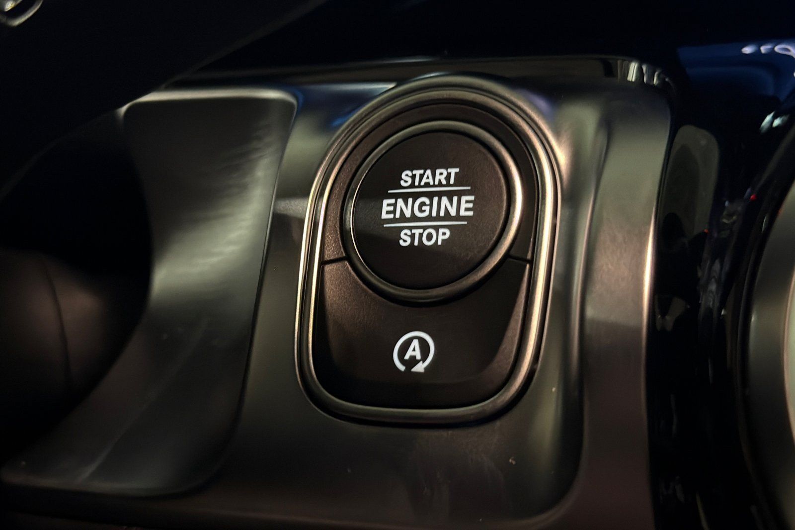 New 2026 Mercedes-Benz GLB 250 image 21