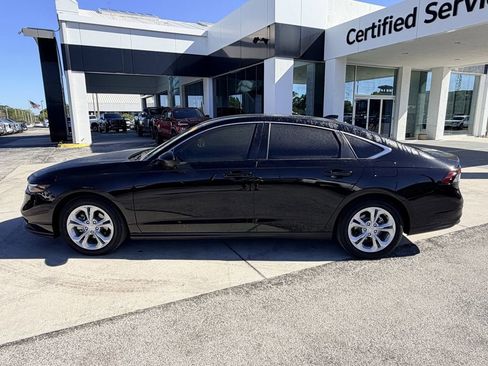 Used 2025 Honda Accord LX image 7