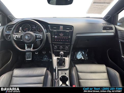 Used 2019 Volkswagen GTI SE w/ SE Experience Package FWD image 10