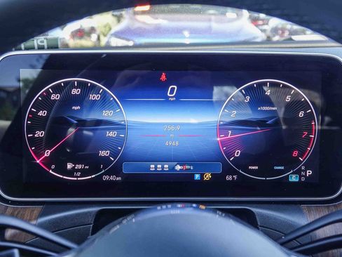 Certified 2025 Mercedes-Benz C 300 Sedan image 24