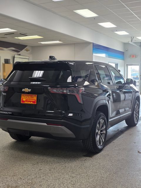 Used 2026 Chevrolet Equinox LT w/ Convenience Package II AWD/4WD image 8