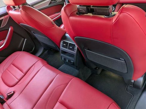 Certified 2025 Jaguar F-PACE R-Dynamic S image 19