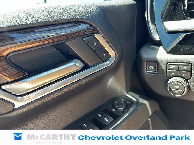 New 2026 Chevrolet Silverado 1500 RST w/ Z71 Off-Road Package AWD/4WD image 18