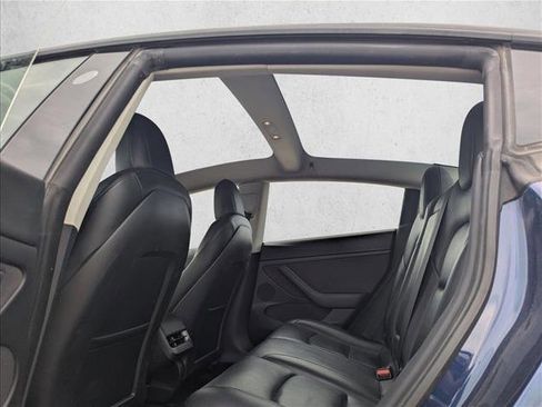 Used 2023 Tesla Model 3 Standard Range image 14