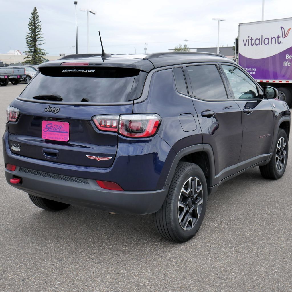 Used 2020 Jeep Compass Trailhawk w/ Cold Weather Group AWD/4WD image 11