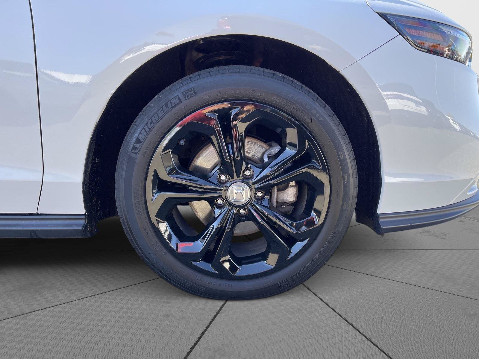 Used 2024 Honda Accord EX image 22