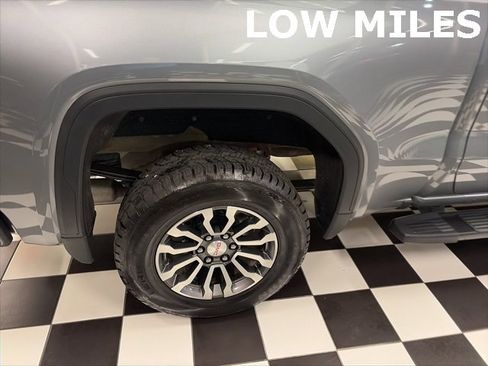 Used 2020 GMC Sierra 1500 AT4 w/ AT4 Premium Package image 15